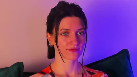 roxy_riot_ online show from February 2025 07:26:01 AM