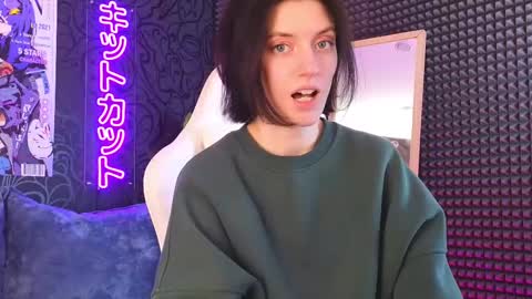 roxy_riot_ online show from February 2025 07:31:01 AM