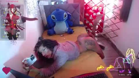 Snapshot of roxy_roxxan chatting on July 2026 02:52:02 PM - online show from July 2026 02:52:02 PM