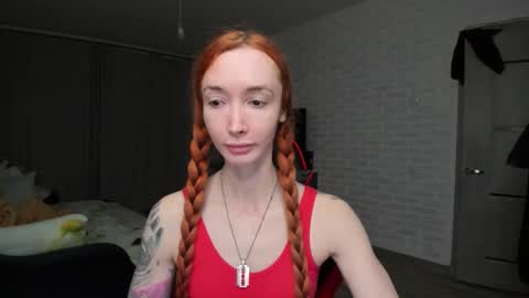 Roxy online show from December 2025 06:46:02 PM