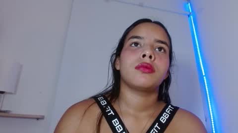 roxy_stone1 online show from November 2025 07:26:01 PM