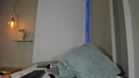 Snapshot of roxy_stone1 chatting on July 2026 10:21:02 AM roxy_stone1 online show from July 2026 10:21:02 AM