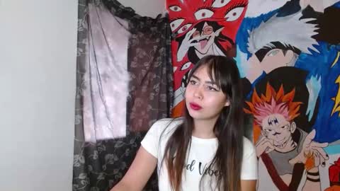 Snapshot of roxyandaron2 chatting on November 2025 12:29:02 PM RoxyAron online show from November 2025 12:29:02 PM