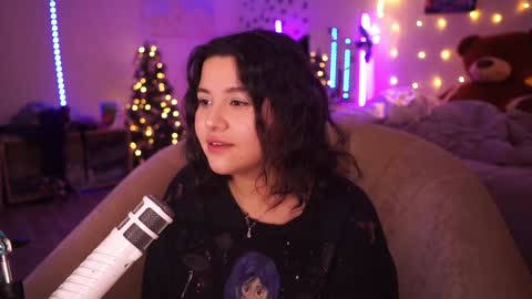 roxysuh online show from December 2024 12:38:02 PM