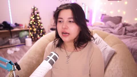 roxysuh online show from December 2024 12:44:01 PM