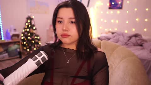 roxysuh online show from February 2025 05:51:02 AM