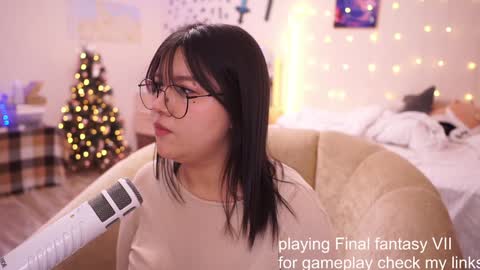 roxysuh online show from February 2025 10:15:01 AM