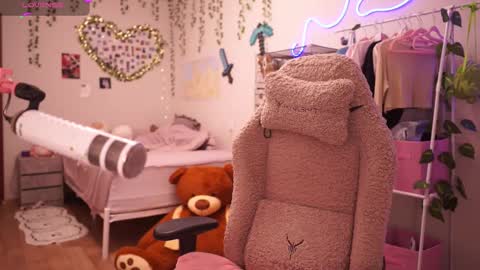 roxysuh online show from February 2026 07:51:01 AM