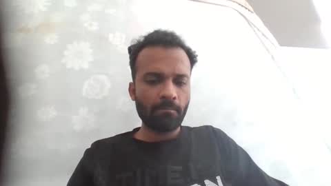 roy018 online show from April 2026 03:21:01 AM