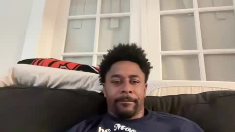 Snapshot of royal_sf chatting on January 2025 07:46:01 PM Royal SF online show from January 2025 07:46:01 PM