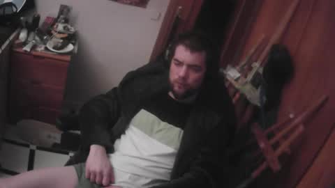 Snapshot of royer04 chatting on January 2026 01:53:01 AM royer04 online show from January 2026 01:53:01 AM