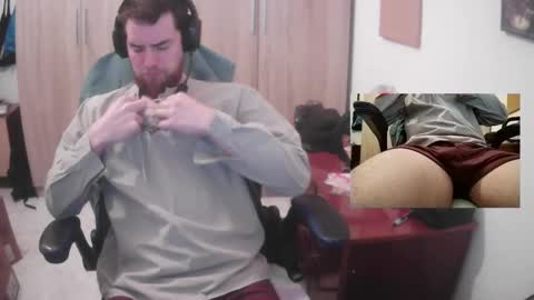 Snapshot of royer04 chatting on March 2026 03:58:01 PM royer04 online show from March 2026 03:58:01 PM