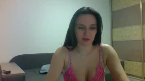 Roza05x online show from April 2026 08:31:01 PM