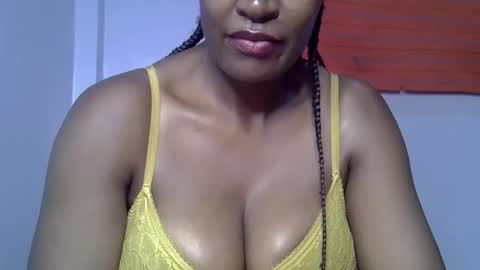 rozie34 online show from March 2026 07:55:02 PM
