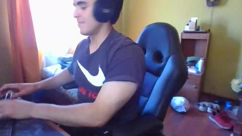 rpaulo25 online show from January 2025 06:47:01 PM