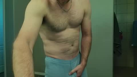 rshaw2891 online show from February 2026 04:24:02 PM