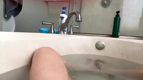 ireneTxCD online show from March 2026 03:08:01 PM