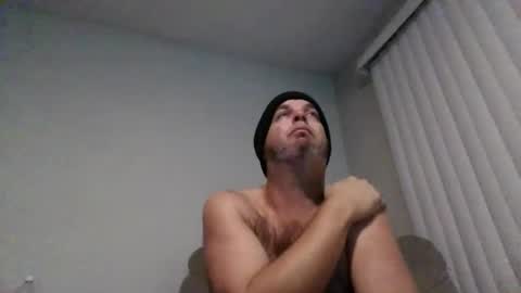 rubbingoneout714 online show from December 2024 03:00:02 AM