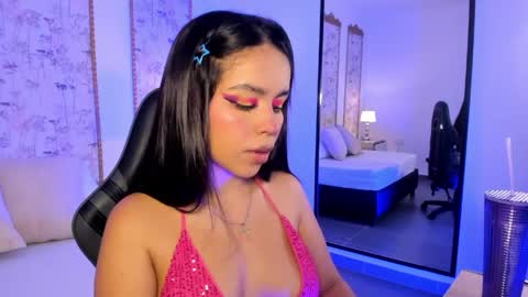 Snapshot of rubby_grundy chatting on May 2026 02:52:02 AM R U B B Y online show from May 2026 02:52:02 AM