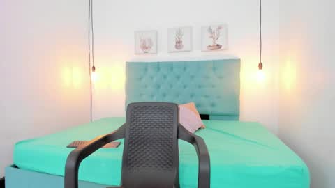 Rubii online show from December 2024 08:18:01 PM