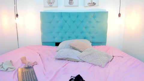 Rubii online show from January 2025 12:55:01 AM