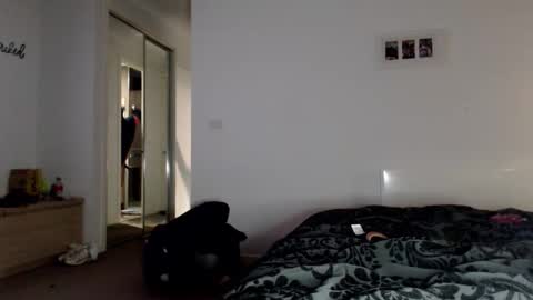 Snapshot of rubix_cubez chatting on December 2025 01:16:01 PM Rubix cubez online show from December 2025 01:16:01 PM