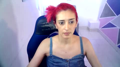 Snapshot of ruby_your_milf chatting on December 2024 02:47:02 AM ruby_your_milf online show from December 2024 02:47:02 AM