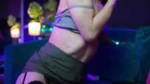 Snapshot of rubyrya chatting on October 2025 10:59:02 PM Ruby online show from October 2025 10:59:02 PM