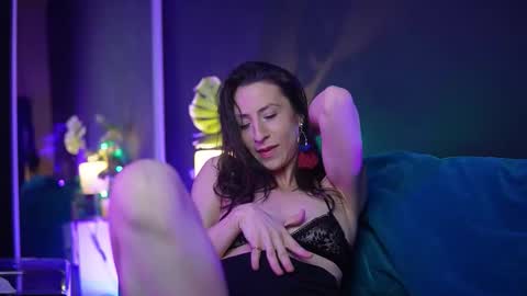 Snapshot of rubyrya chatting on November 2025 11:48:01 PM Ruby online show from November 2025 11:48:01 PM