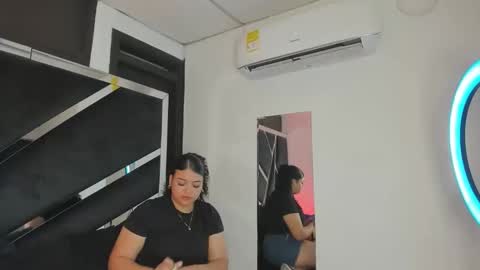 rubyxht online show from February 2026 12:37:01 PM