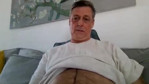 rudeski online show from April 2026 03:17:02 PM