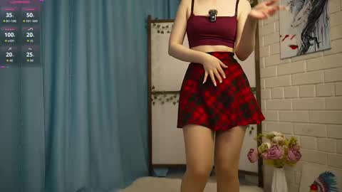 Snapshot of ruminelle chatting on October 2025 12:52:02 PM Lilith online show from October 2025 12:52:02 PM