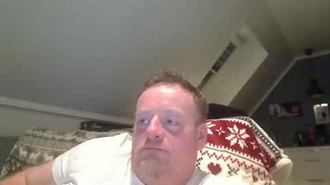Snapshot of runepetter chatting on January 2025 11:41:01 PM bignorwegian online show from January 2025 11:41:01 PM