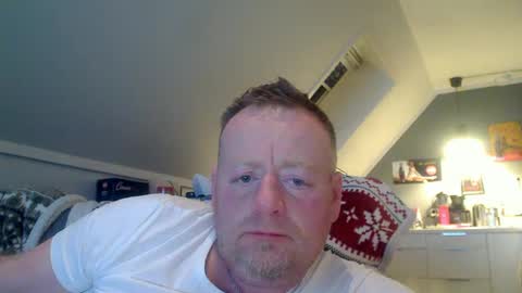 Snapshot of runepetter chatting on January 2025 09:39:02 PM bignorwegian online show from January 2025 09:39:02 PM