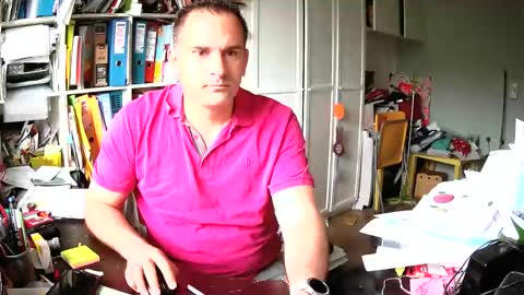 Snapshot of runner1978 chatting on May 2026 06:41:01 AM runner1978 online show from May 2026 06:41:01 AM