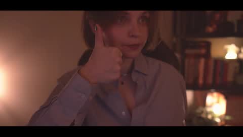 Snapshot of running_with_the_wolves chatting on December 2025 11:14:02 PM Elena online show from December 2025 11:14:02 PM