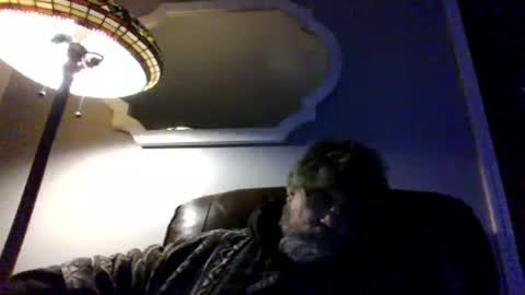 Snapshot of runningaround60 chatting on December 2025 04:33:02 AM runningaround60 online show from December 2025 04:33:02 AM