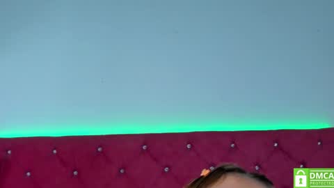 Snapshot of ruth_harvey chatting on February 2025 02:16:01 PM Ruth online show from February 2025 02:16:01 PM