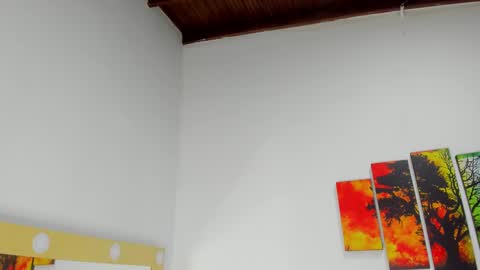 Snapshot of ruth_harvey chatting on September 2025 12:27:01 PM Ruth online show from September 2025 12:27:01 PM