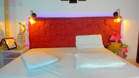 Snapshot of ruth_harvey chatting on September 2025 12:40:01 PM Ruth online show from September 2025 12:40:01 PM