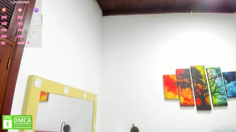 Snapshot of ruth_harvey chatting on November 2025 01:02:01 PM Ruth online show from November 2025 01:02:01 PM