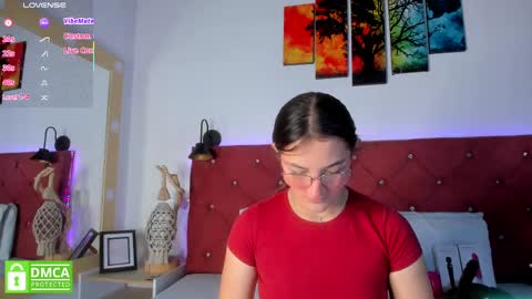 Snapshot of ruth_harvey chatting on November 2025 12:04:02 PM Ruth online show from November 2025 12:04:02 PM