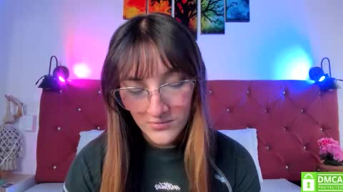 Snapshot of ruth_harvey chatting on November 2025 03:05:02 PM Ruth online show from November 2025 03:05:02 PM