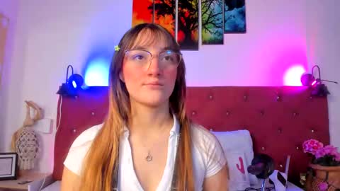 Snapshot of ruth_harvey chatting on November 2025 01:33:02 PM Ruth online show from November 2025 01:33:02 PM