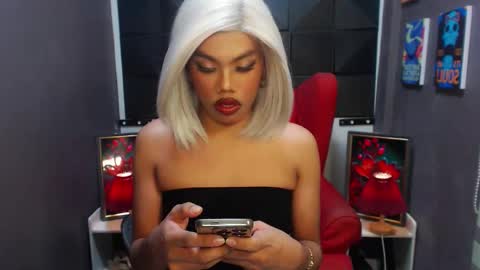 ruthlesshugecockforu online show from February 2025 05:01:01 AM