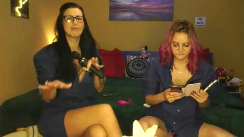 Snapshot of ruxandradanny chatting on December 2025 02:37:01 PM ruxandradanny online show from December 2025 02:37:01 PM