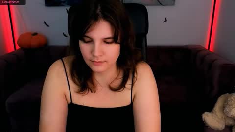 Snapshot of ruyjin_choi chatting on October 2025 11:07:01 AM Ruyjin online show from October 2025 11:07:01 AM