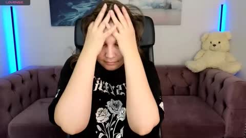 Snapshot of ruyjin_choi chatting on November 2025 10:25:02 AM Ruyjin online show from November 2025 10:25:02 AM