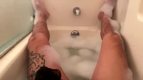 Snapshot of rxxx21d chatting on January 2025 02:14:01 AM Mr. Positive online show from January 2025 02:14:01 AM