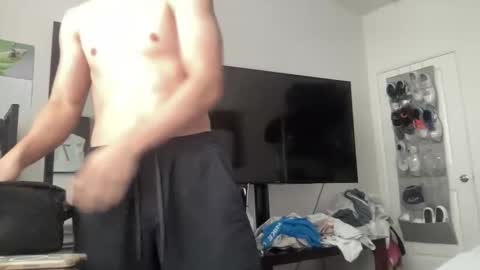 Snapshot of ryan287747 chatting on October 2025 05:40:02 PM ryan online show from October 2025 05:40:02 PM